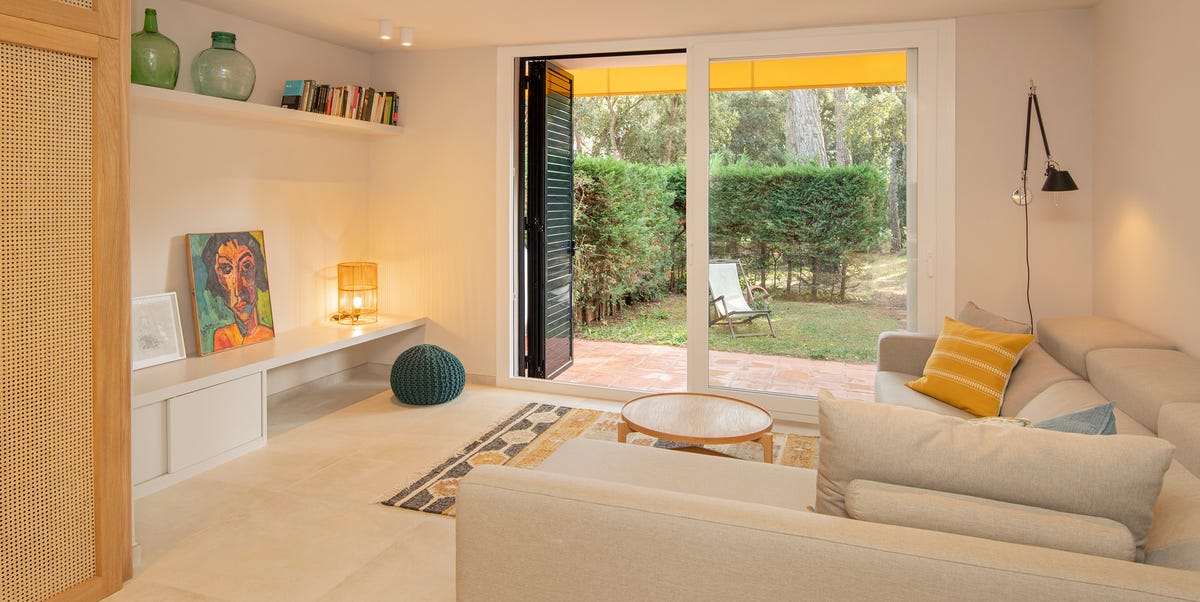 Three-storey house with garden and Mediterranean interiors